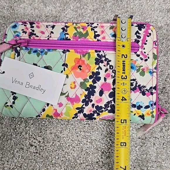 Vera Bradley RFID Turnlock Wallet Wildflower Paisley Print Multi-Color NWT - Picture 5 of 7